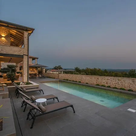 Superior Villa *